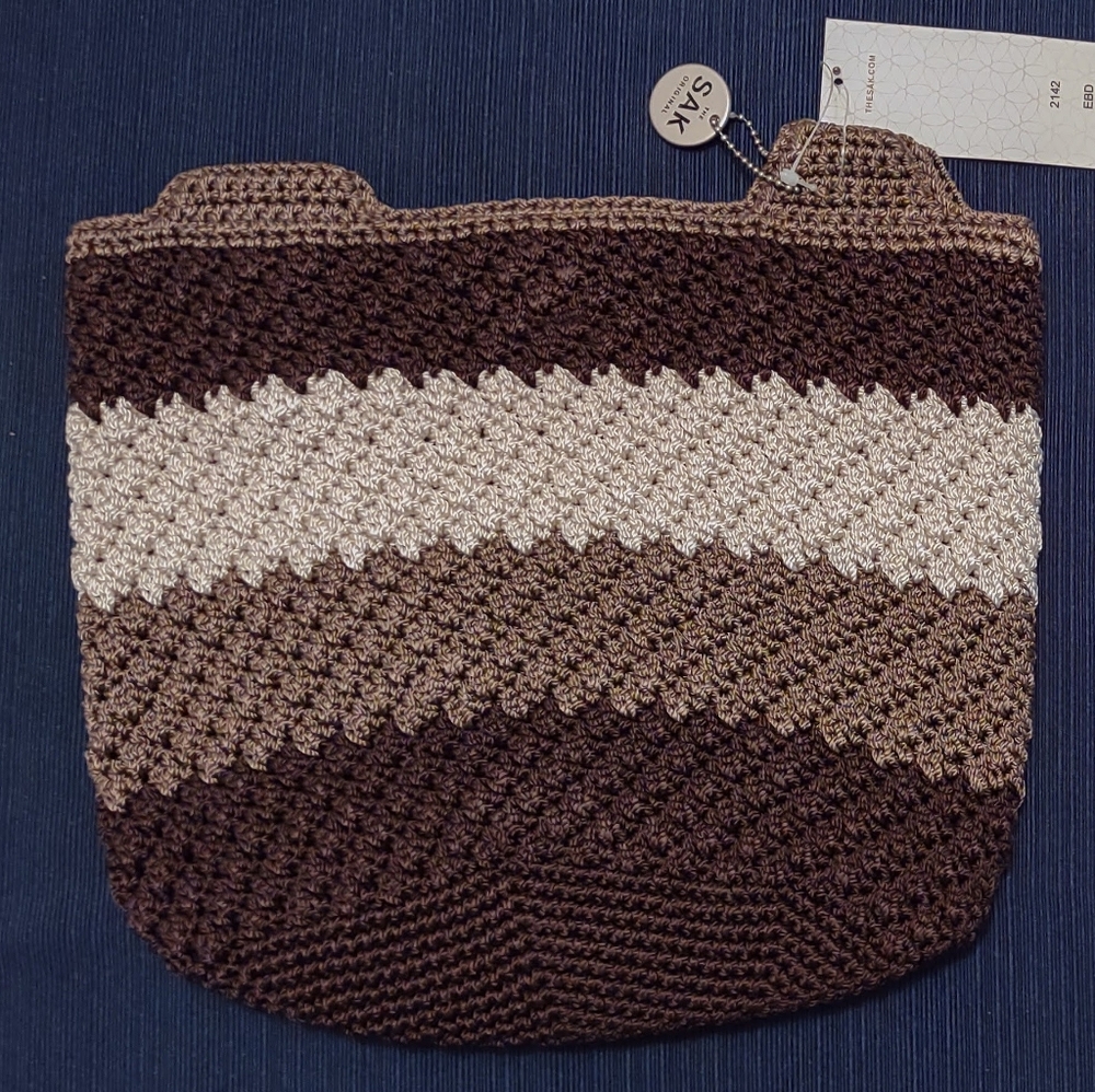 The sak. Shades of brown. Crossbody
